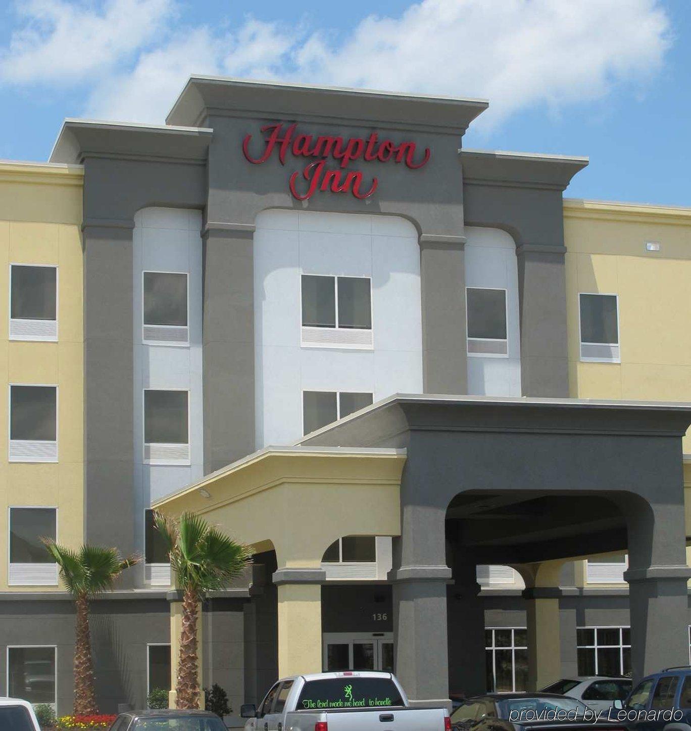 Hampton Inn By Hilton Leesville Fort Johnson Exterior photo